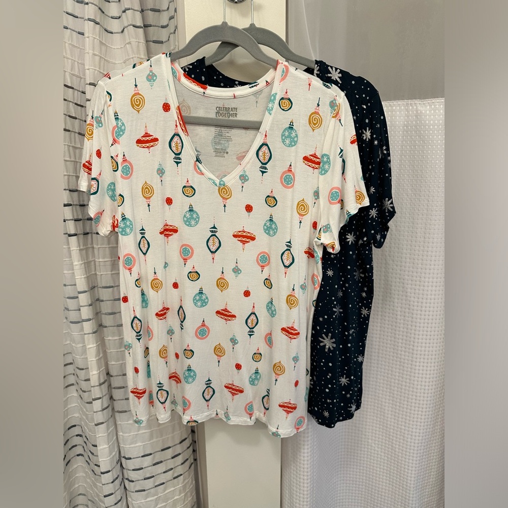 Celebrate Together XL Holiday short sleeve tops (qty of 2)